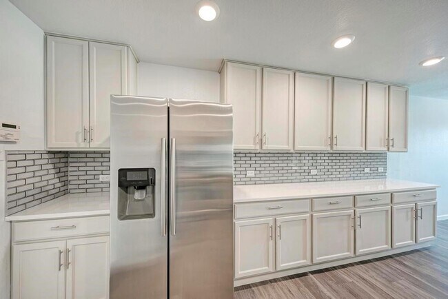 Building Photo - 801 Estes Park