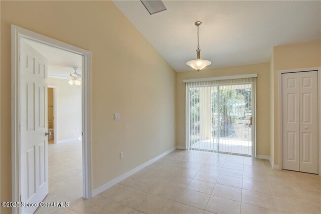 Building Photo - 8876 98th Ct