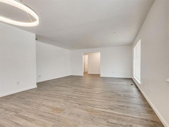 Building Photo - 6312 Overcourt Manor