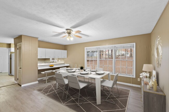 Building Photo - 311 Hillcrest Ct