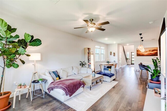 Building Photo - 15805 Oglethorpe Dr