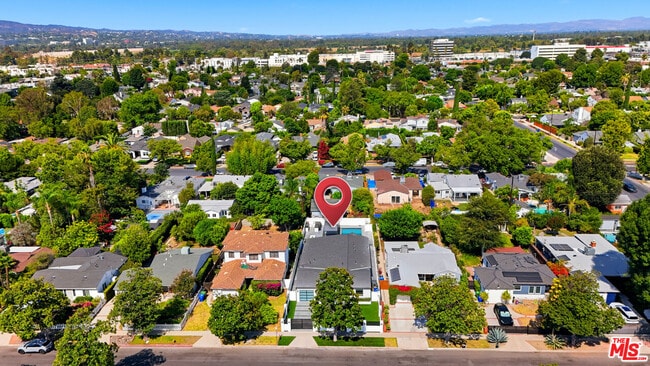 Building Photo - 5735 Saloma Ave