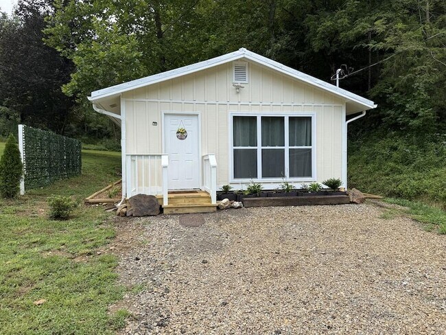 Building Photo - 1748 Allison Watts Rd