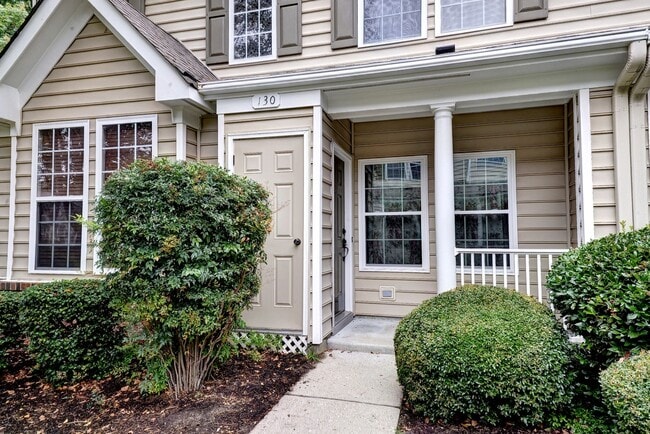 Building Photo - 130 Ellis Dr