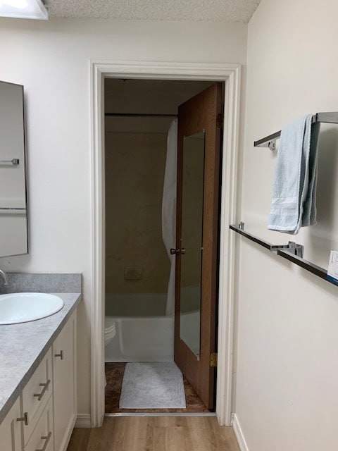 Building Photo - 141 E 700 N