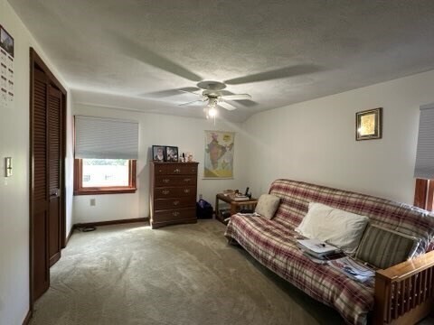 Building Photo - 3 Horton Ln