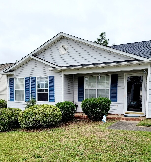 Building Photo - 7 Sterling Ridge Ct