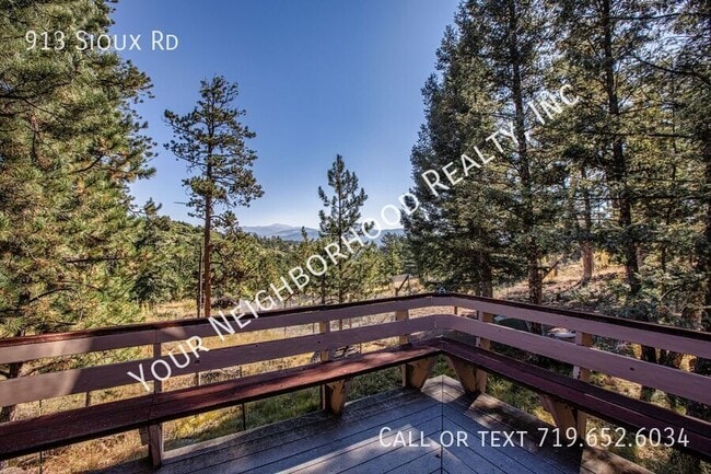 Building Photo - 913 Sioux Rd