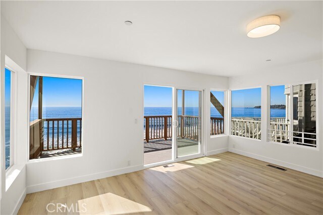 Building Photo - 1045 Gaviota Dr