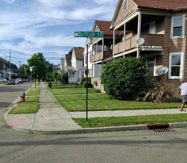 43 Margaret St 43 Margaret St Binghamton NY 13905 Apartment Finder