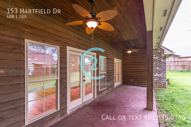 Building Photo - 4 Bed/3 Bath Home in Hartfield