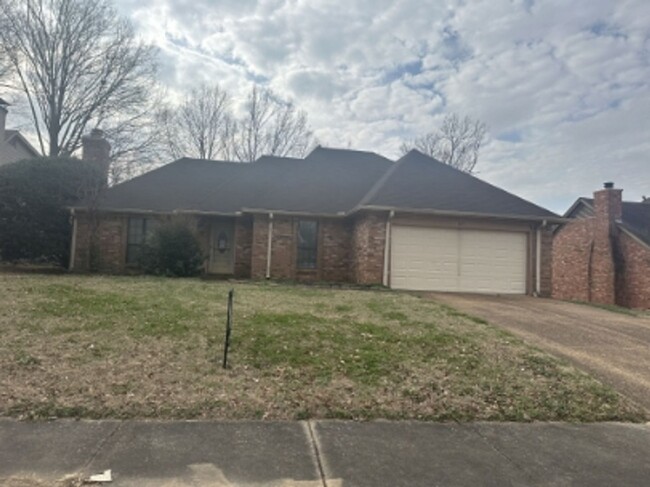 Primary Photo - Beautiful 3-Bedroom Home in Memphis - Comf...