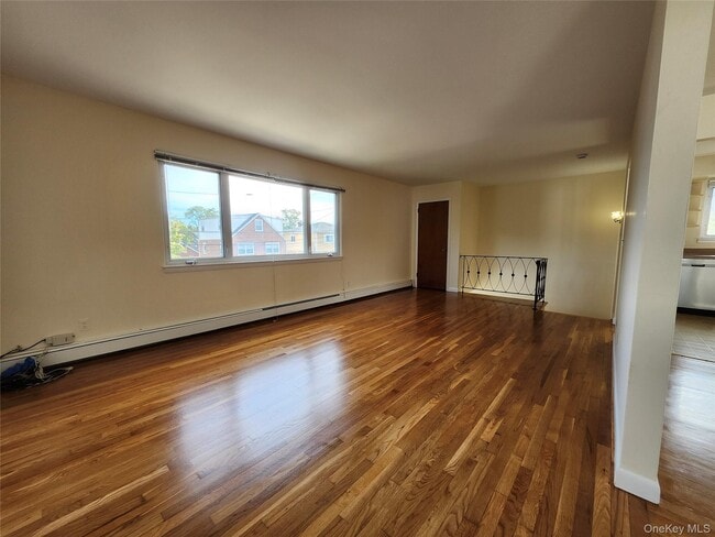 Building Photo - 33 Graywood Rd
