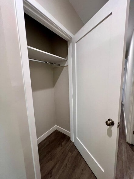 Building Photo - 4703 9th Ave