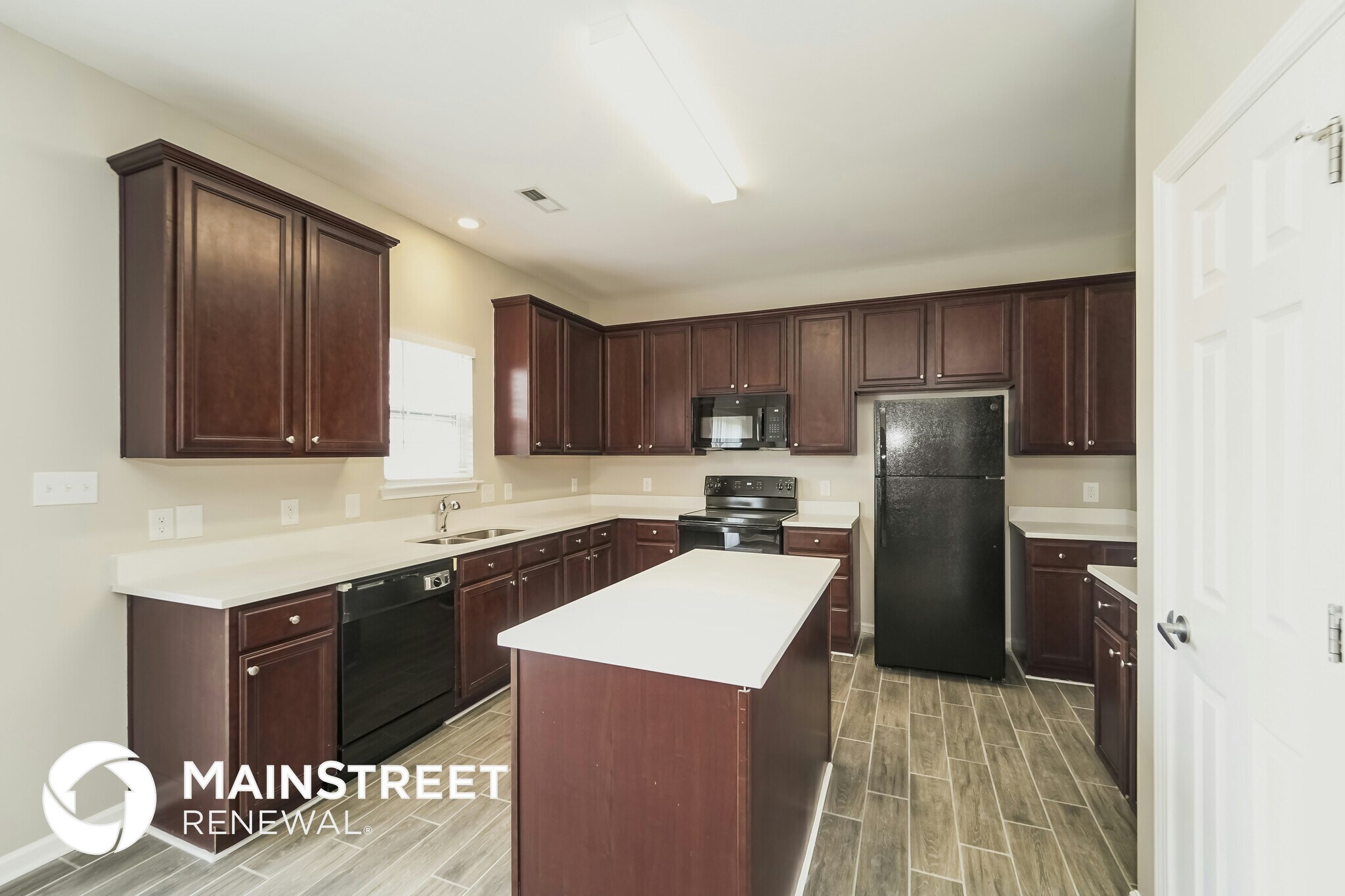 Building Photo - 6638 Pattonsburg Dr