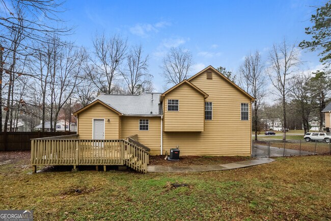 Building Photo - 111 Brandon Woods Cir