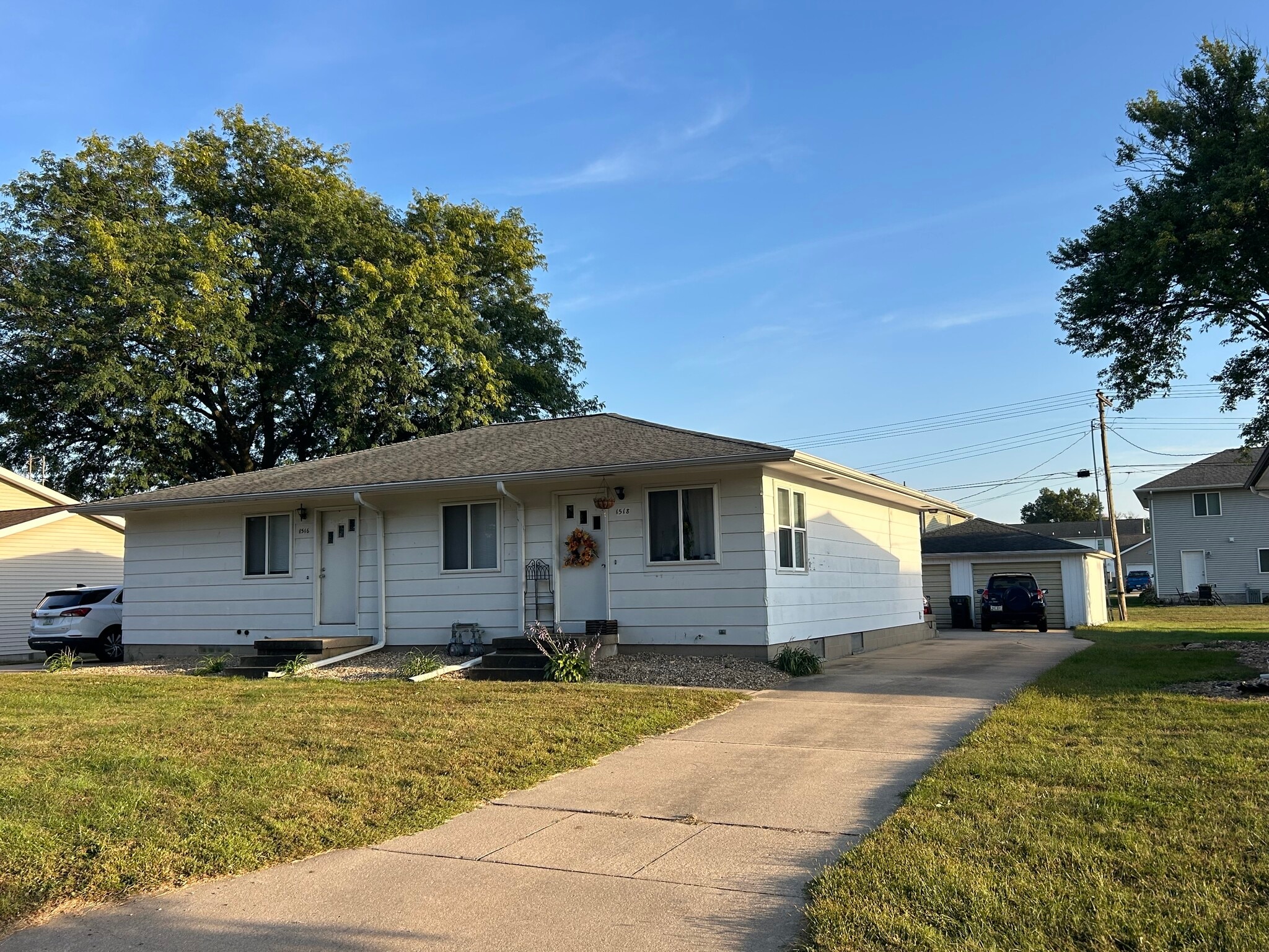 Building Photo - 1518 Starview Dr