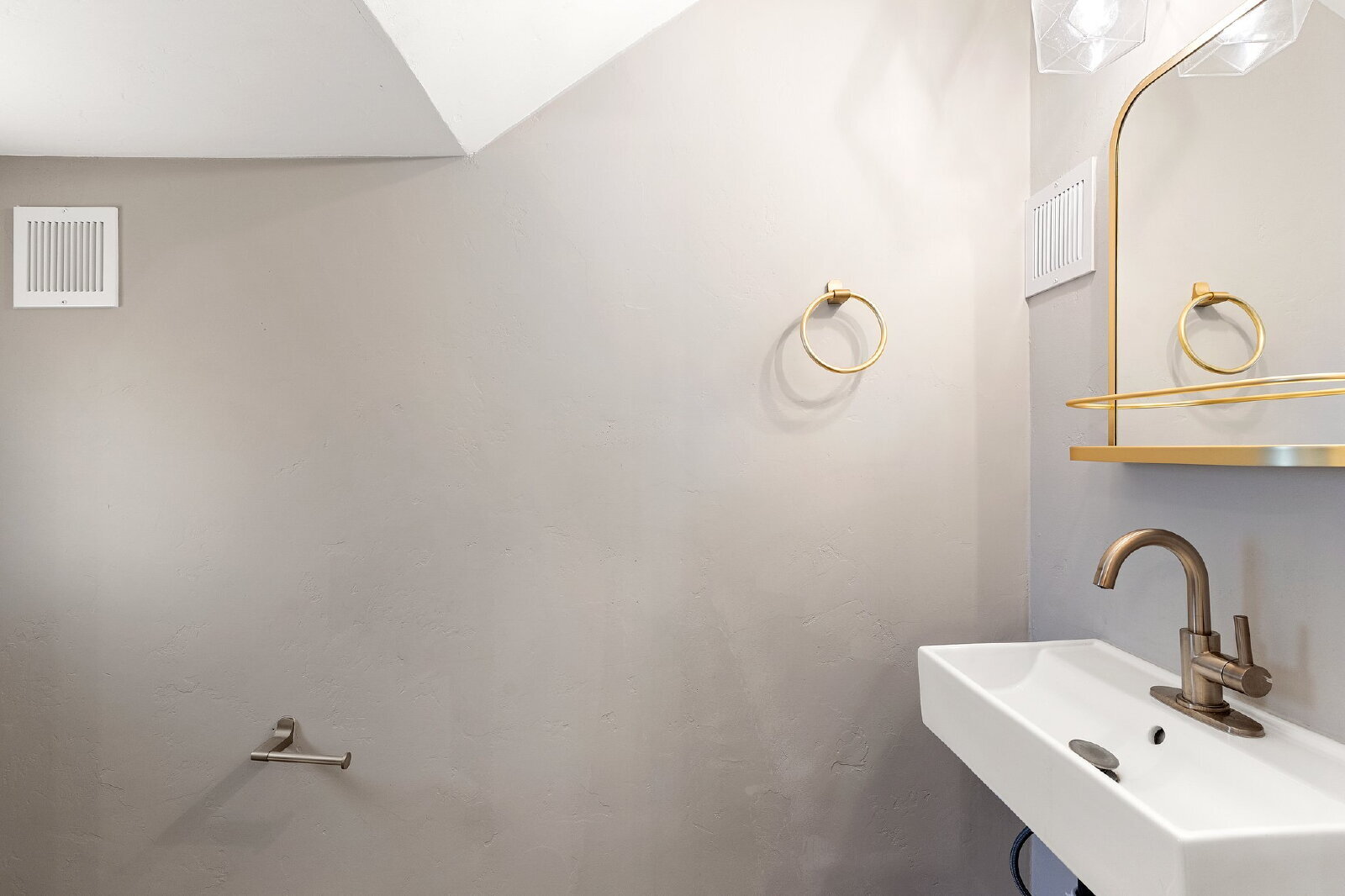 Building Photo - Timeless Charm Meets Modern Luxury in the ...