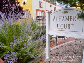 Building Photo - 208 High St NE