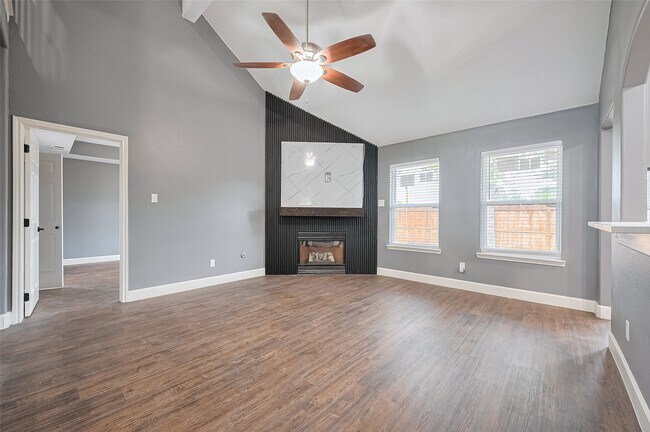Building Photo - 3527 Bramble Fern Pl