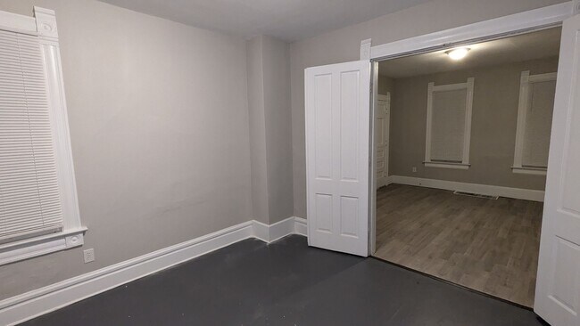 Building Photo - Atlas Investment Group, LLC (569 Allyn St ...