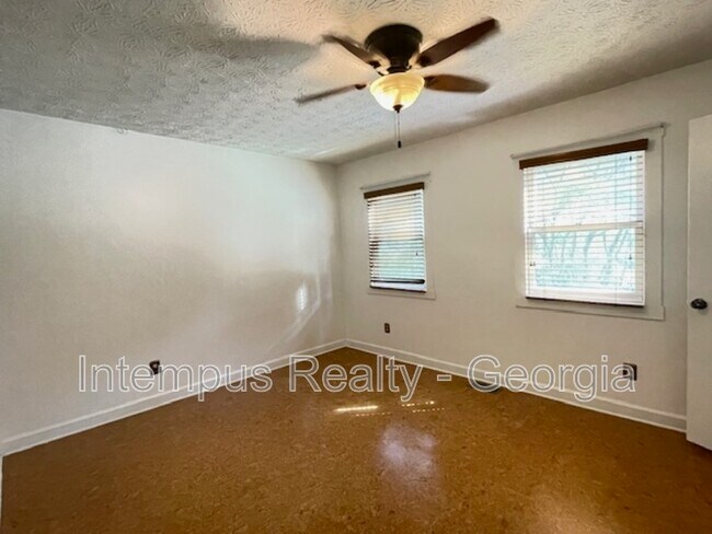 Building Photo - 10440 Virginia Pine Ln