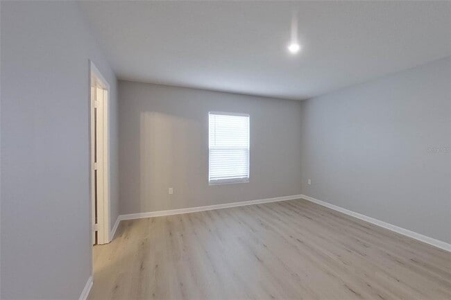 Building Photo - 1709 Nebraska Loop