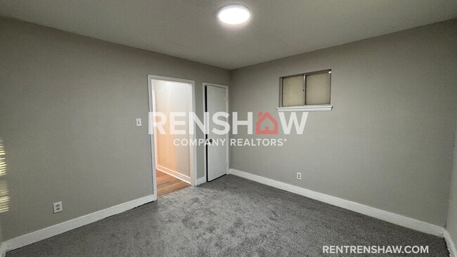 Building Photo - 1911 Quinn Ave