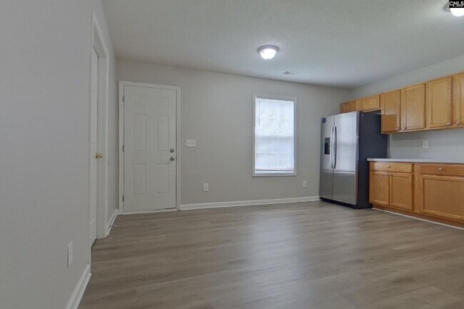 Building Photo - 404 Castle Ridge Dr