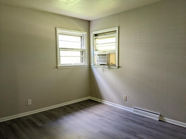 Building Photo - 3316 Alida St