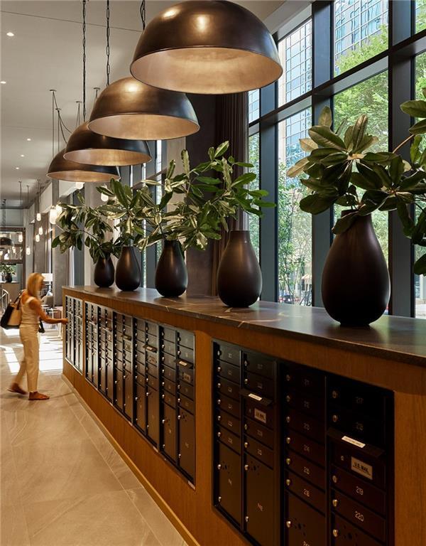 Building Photo - 1081 Juniper St NE