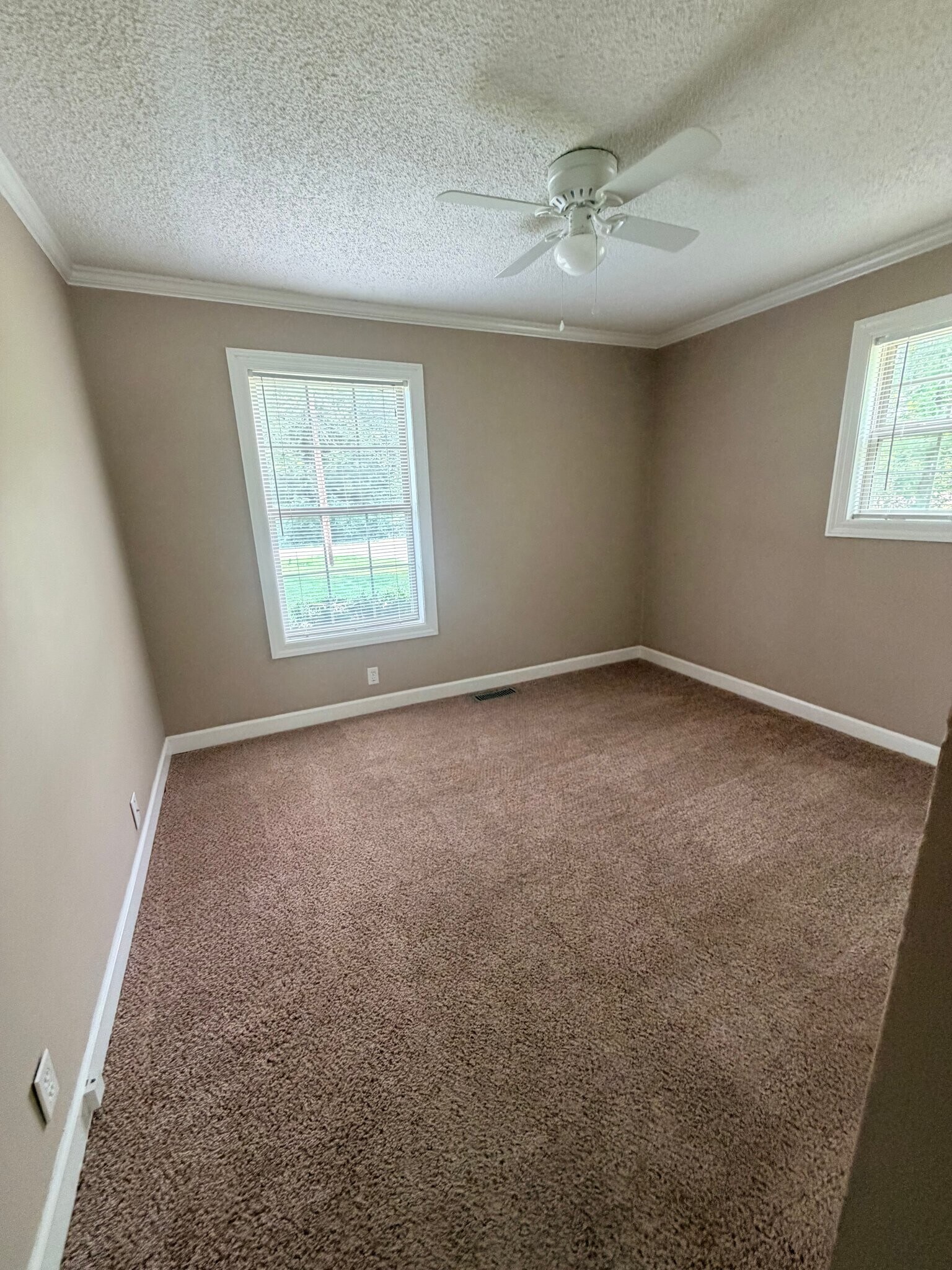 Building Photo - 118 B Fisher Dr