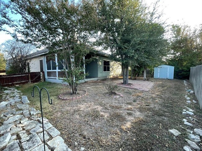 Building Photo - 1118 Boxwood Loop