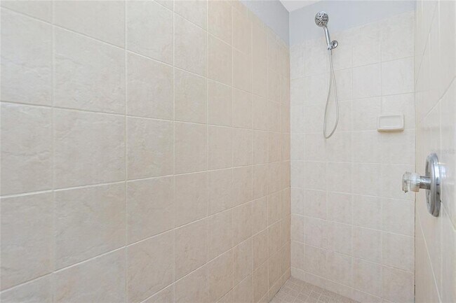 Building Photo - 11708 Willmington Blvd