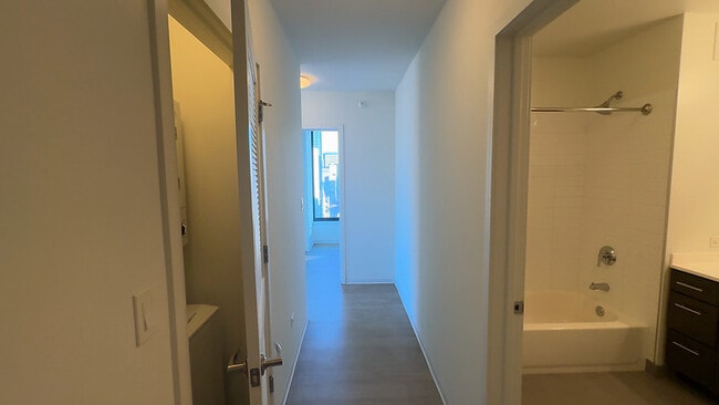 Building Photo - 359 W Superior St