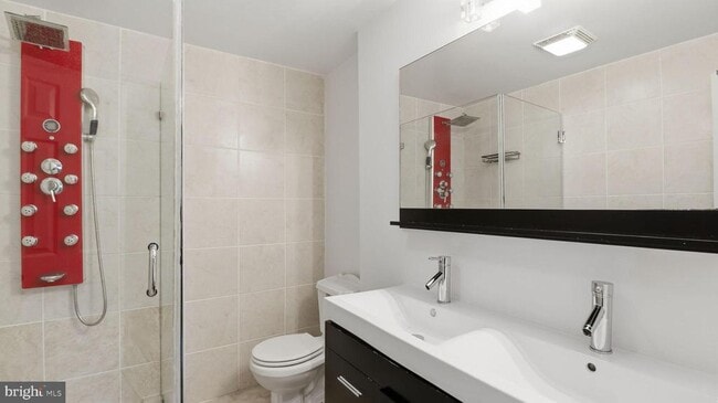 Building Photo - 1703 Tioga Rd