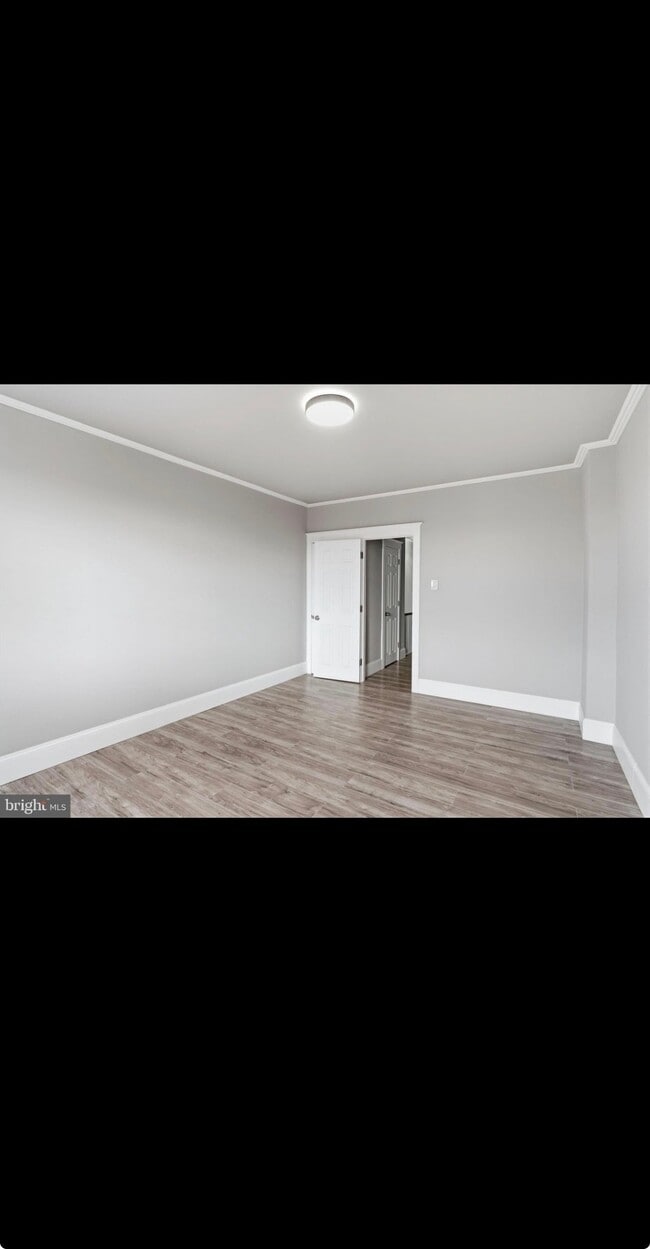 Building Photo - 6617 Rutland St