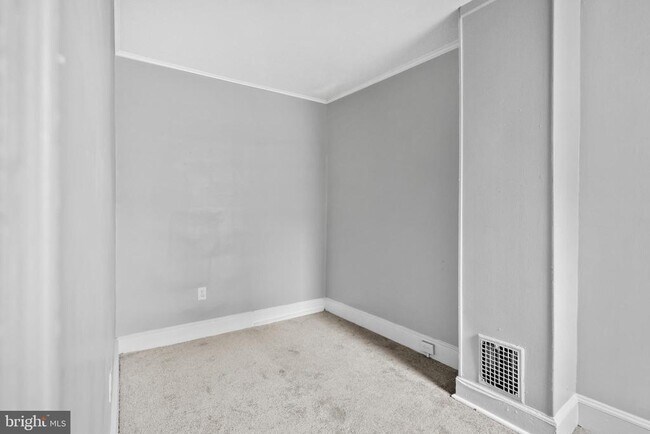 Building Photo - 3856 Olive St