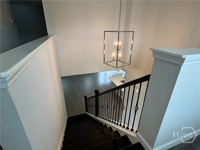 Building Photo - 148 Spring Hill Dr