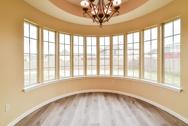 Building Photo - 6376 Raner Creek Dr