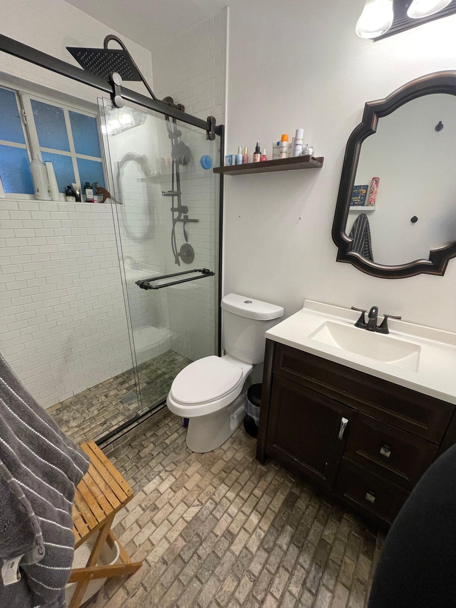 BATHROOM 1 - 5840 SW 5th St