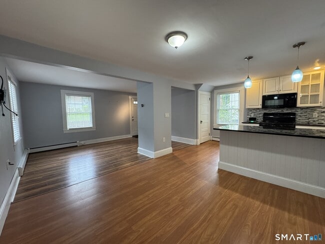 Building Photo - 2 Stebbins Brook Ln
