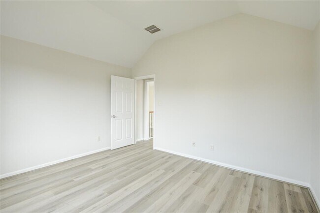 Building Photo - 26122 Salt Creek Ln