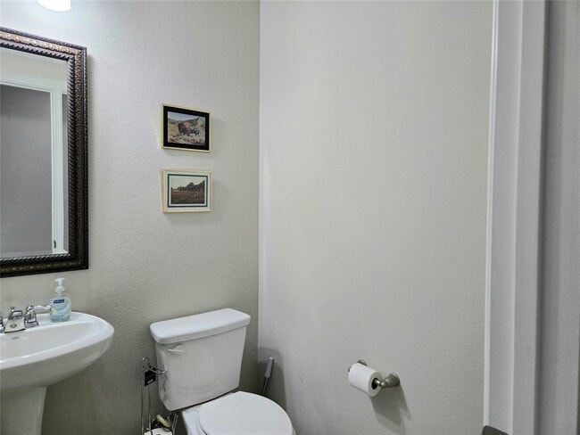Building Photo - 1016 Hartman Dr
