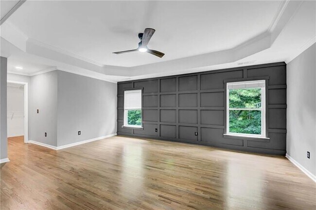 Building Photo - 3355 E Gate Dr