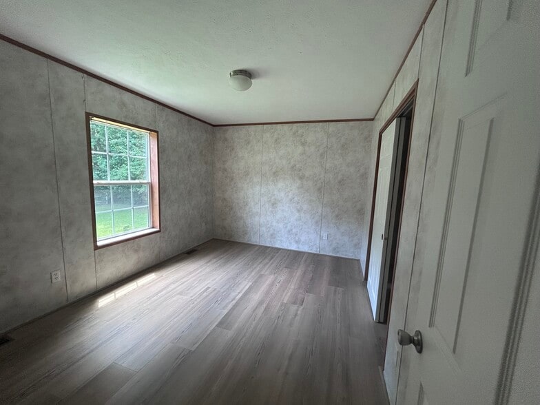 Building Photo - 15 McVey Way