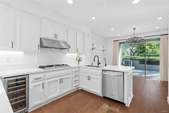 Building Photo - 52 Brigmore Aisle