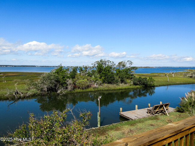 Building Photo - 5302 Bogue Sound Dr