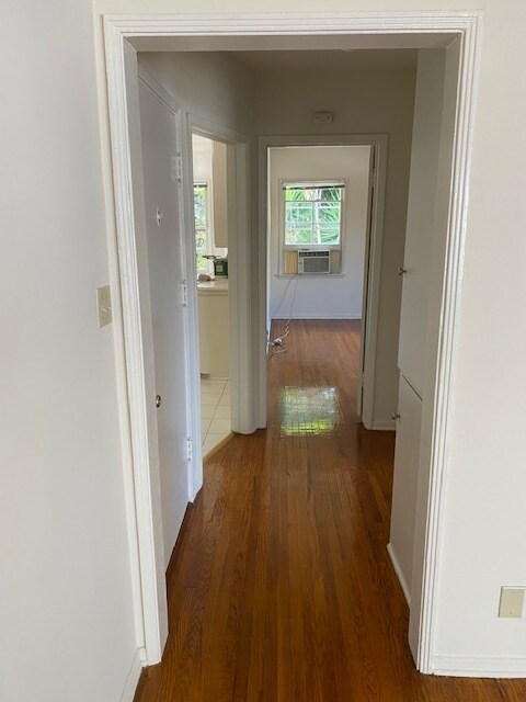 Building Photo - 8425 Blackburn Ave