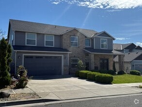 Building Photo - 4 Bedroom Home For Rent In The Dalles